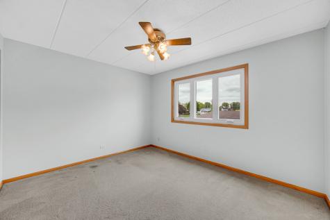13434 East Circle Drive Crestwood IL 60418