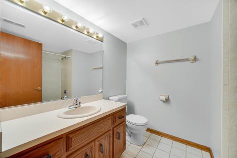 13434 East Circle Drive Crestwood IL 60418