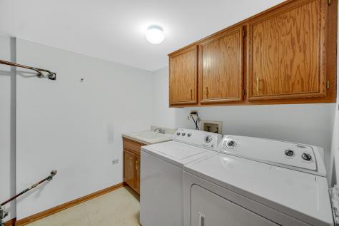 13434 East Circle Drive Crestwood IL 60418