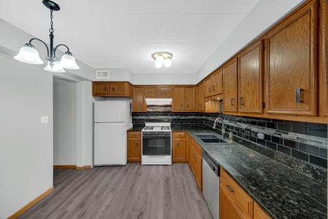 13434 East Circle Drive Crestwood IL 60418