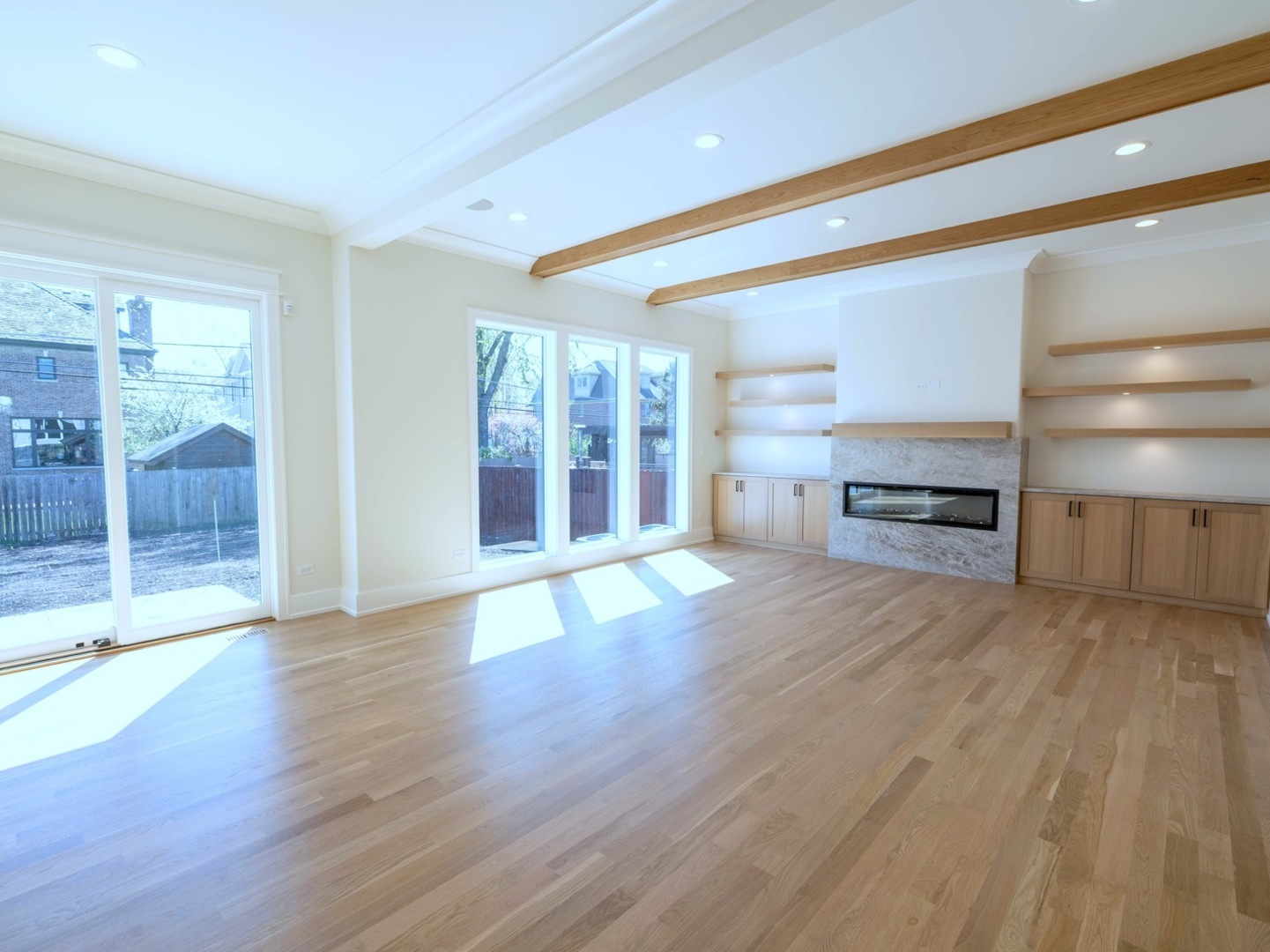 570 South Parkside Avenue Elmhurst IL 60126