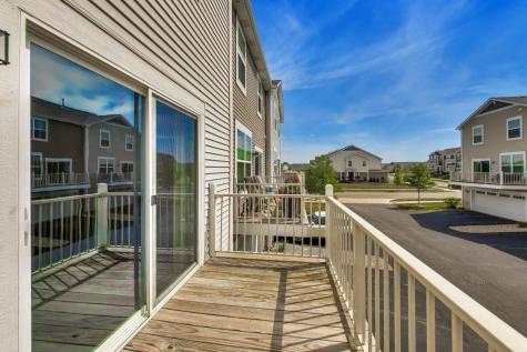 2879 Kessler Drive Mundelein IL 60060