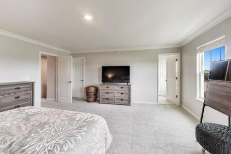 2879 Kessler Drive Mundelein IL 60060