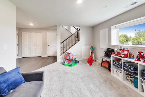 2879 Kessler Drive Mundelein IL 60060