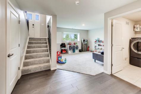 2879 Kessler Drive Mundelein IL 60060