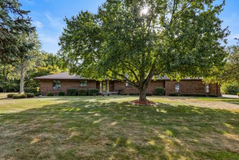 44 Glenbrook Court Fisher IL 61843