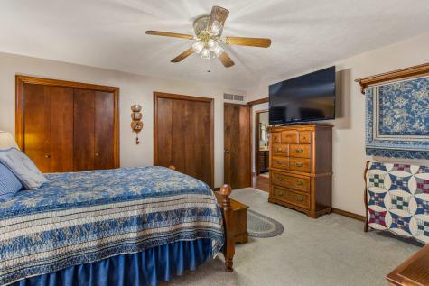44 Glenbrook Court Fisher IL 61843