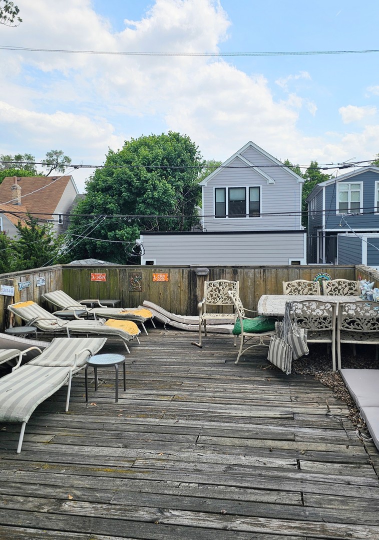1965 West Berwyn Avenue Chicago IL 60640