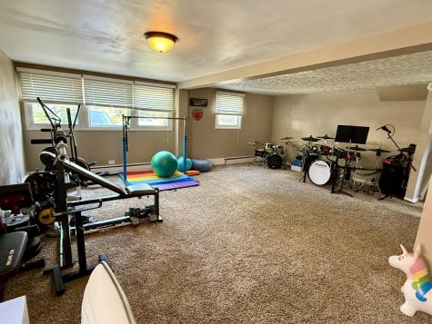 5653 Dover Road Oak Forest IL 60452