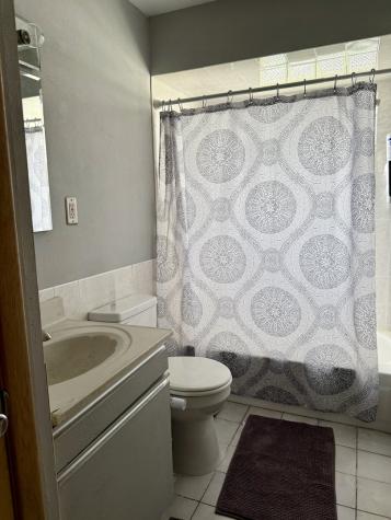 5653 Dover Road Oak Forest IL 60452