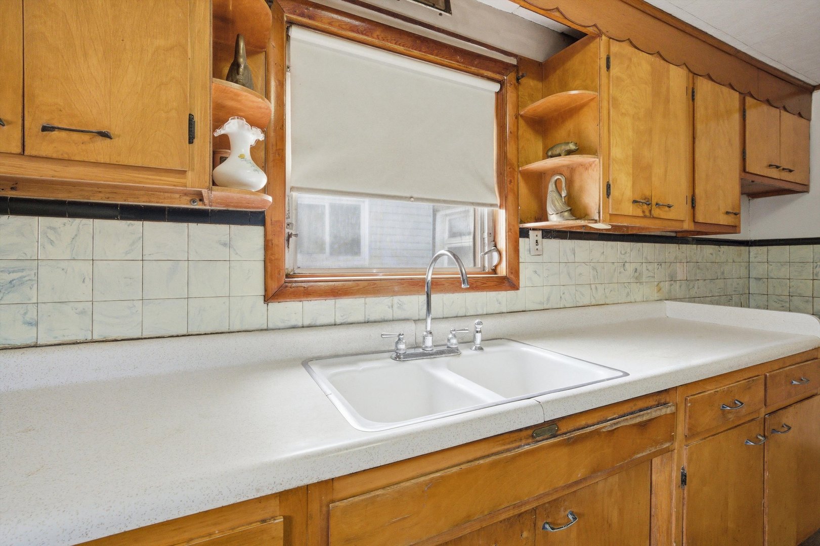 11223 South Forrestville Avenue Chicago IL 60628