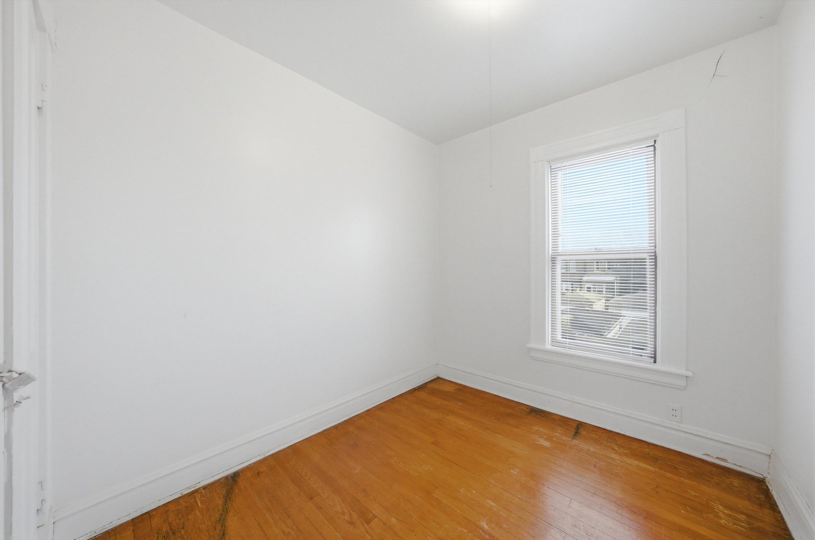 11223 South Forrestville Avenue Chicago IL 60628