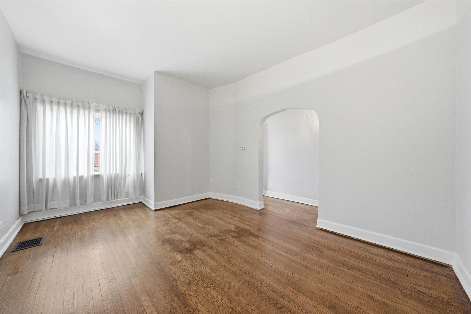 11223 South Forrestville Avenue Chicago IL 60628