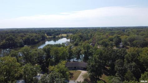 15316 Lake Point Dr Drive Benton IL 62812