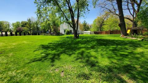 678 Ray Avenue West Chicago IL 60185