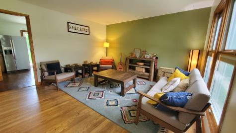 678 Ray Avenue West Chicago IL 60185