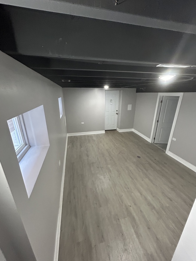 8916 South Merrill Avenue Chicago IL 60617