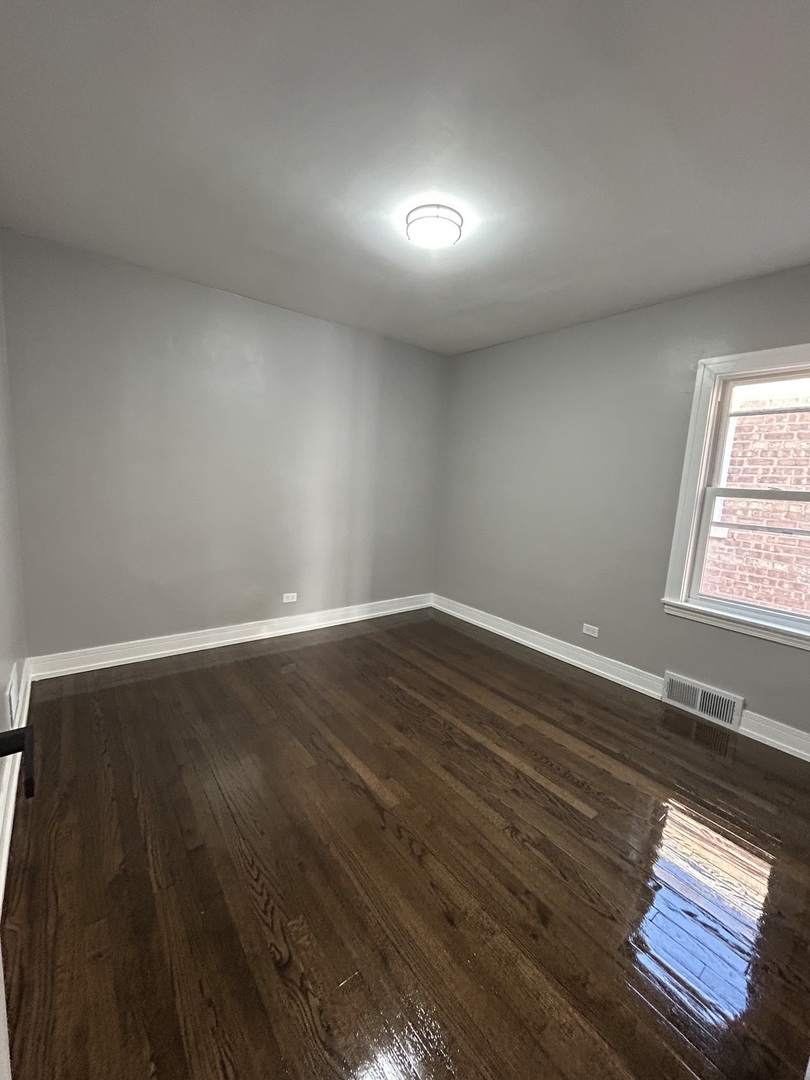 8916 South Merrill Avenue Chicago IL 60617