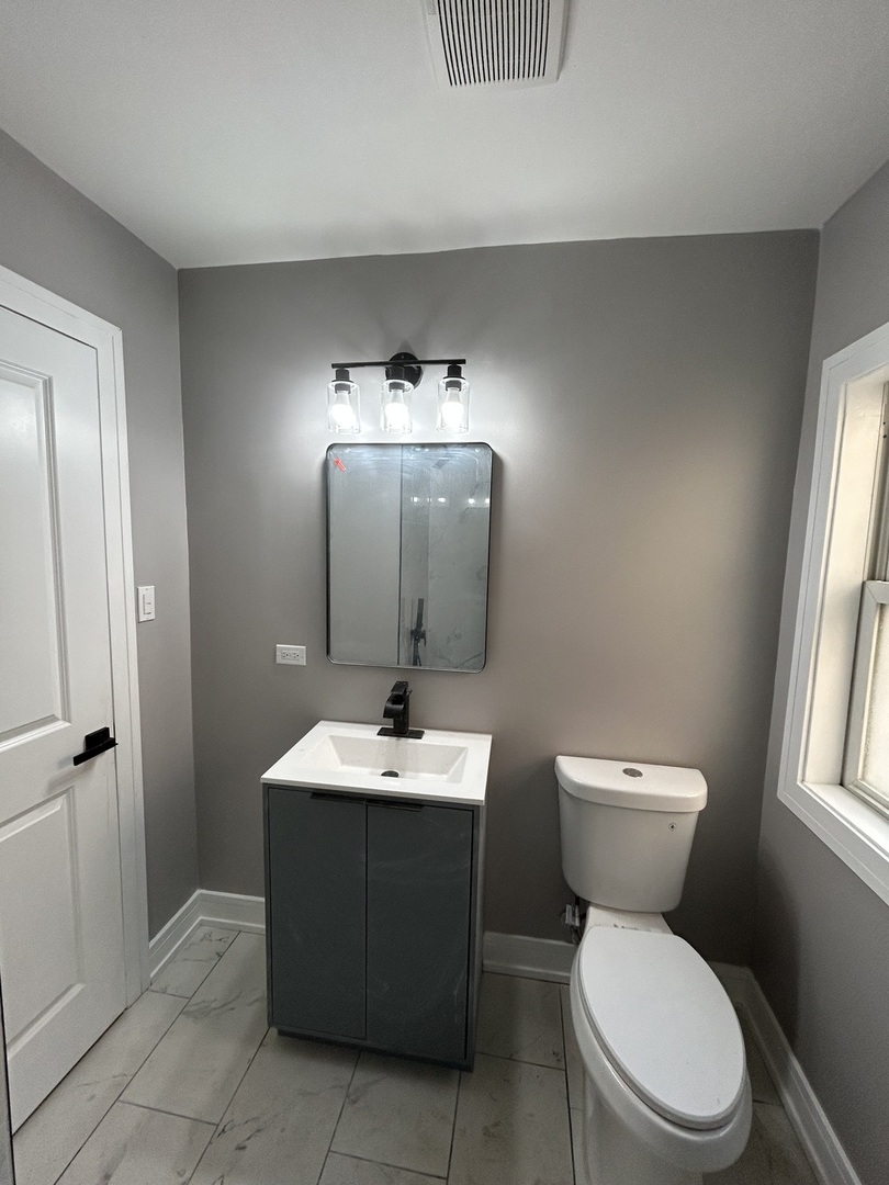 8916 South Merrill Avenue Chicago IL 60617