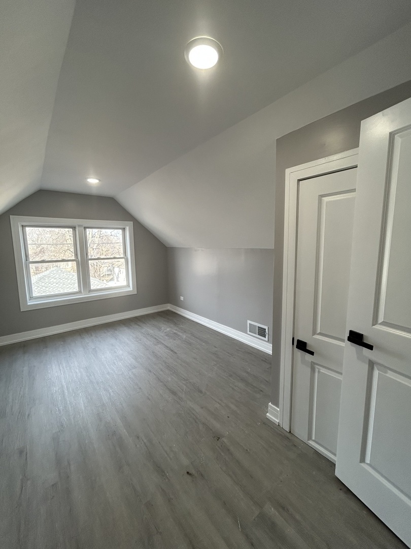 8916 South Merrill Avenue Chicago IL 60617