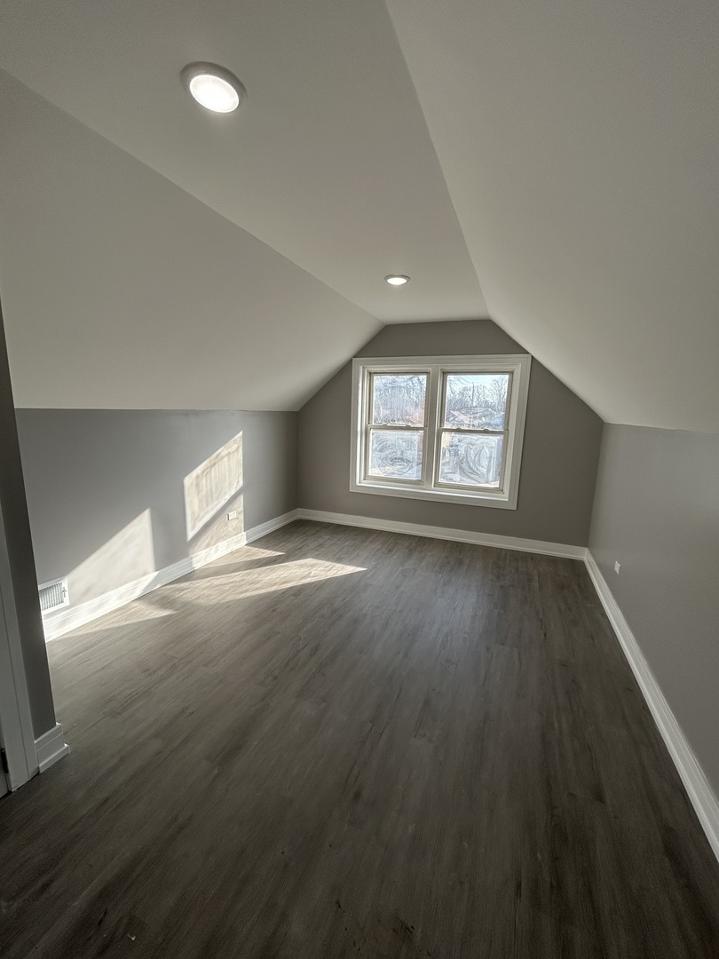 8916 South Merrill Avenue Chicago IL 60617