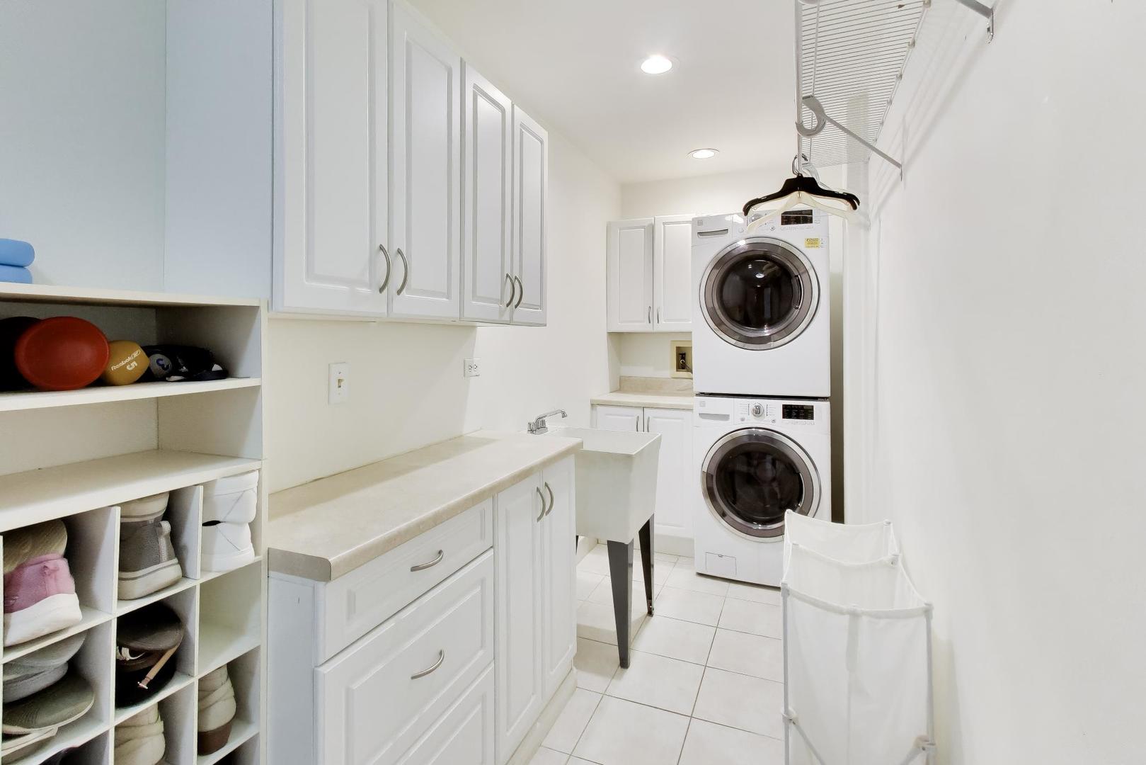 1528 Sequoia Road Naperville IL 60540