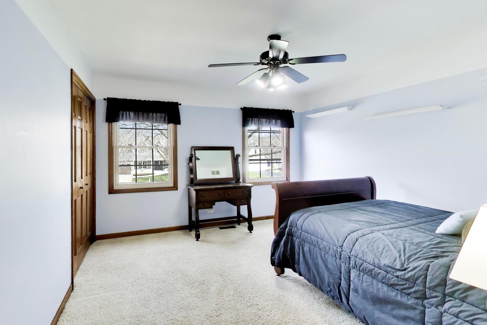 1528 Sequoia Road Naperville IL 60540