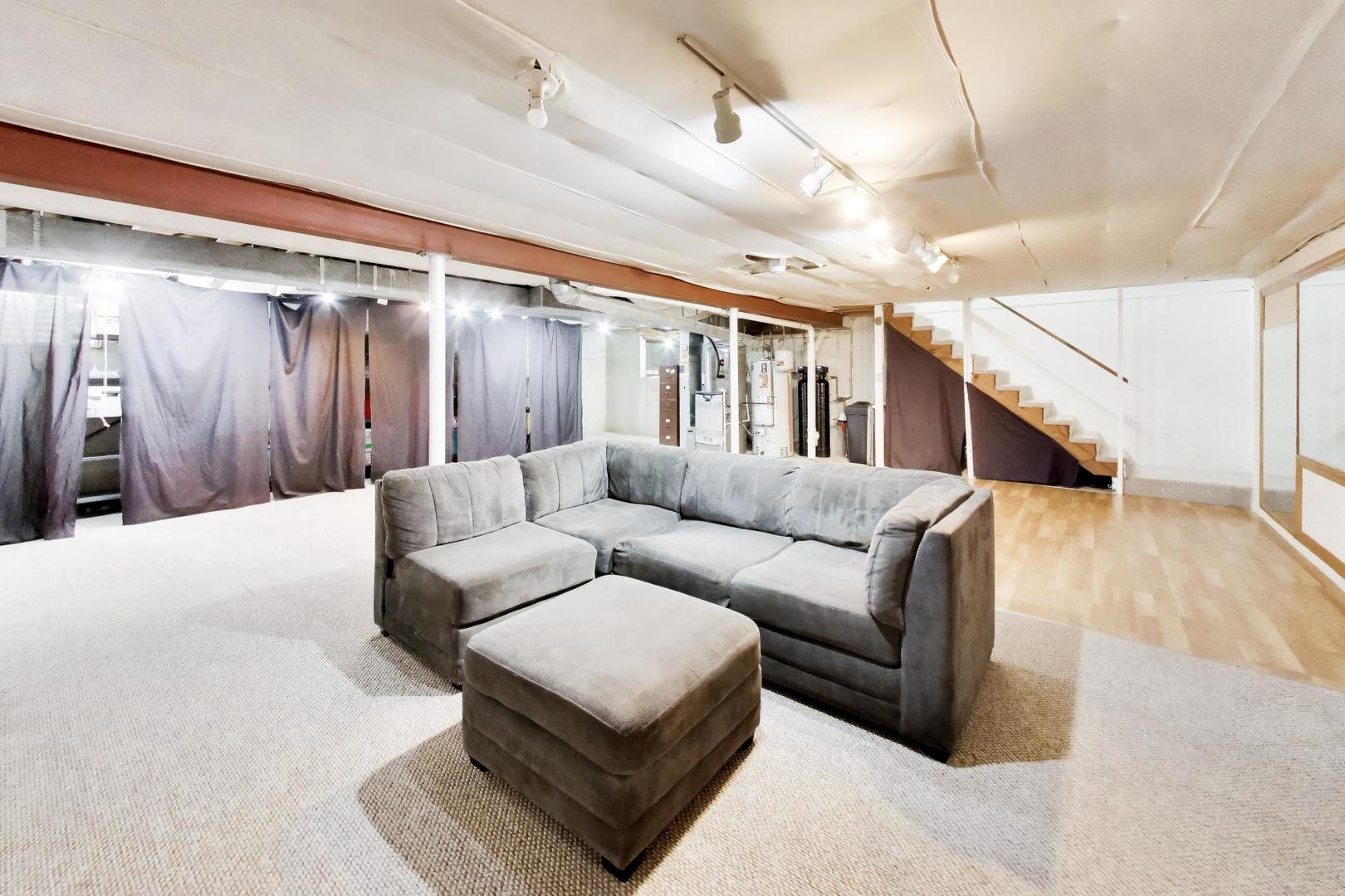 1528 Sequoia Road Naperville IL 60540