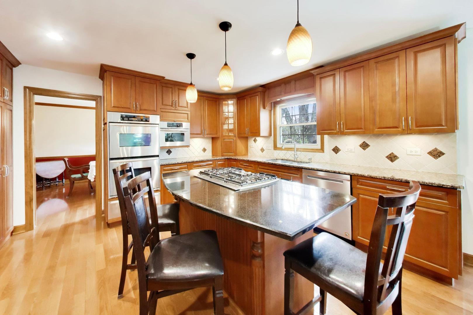 1528 Sequoia Road Naperville IL 60540