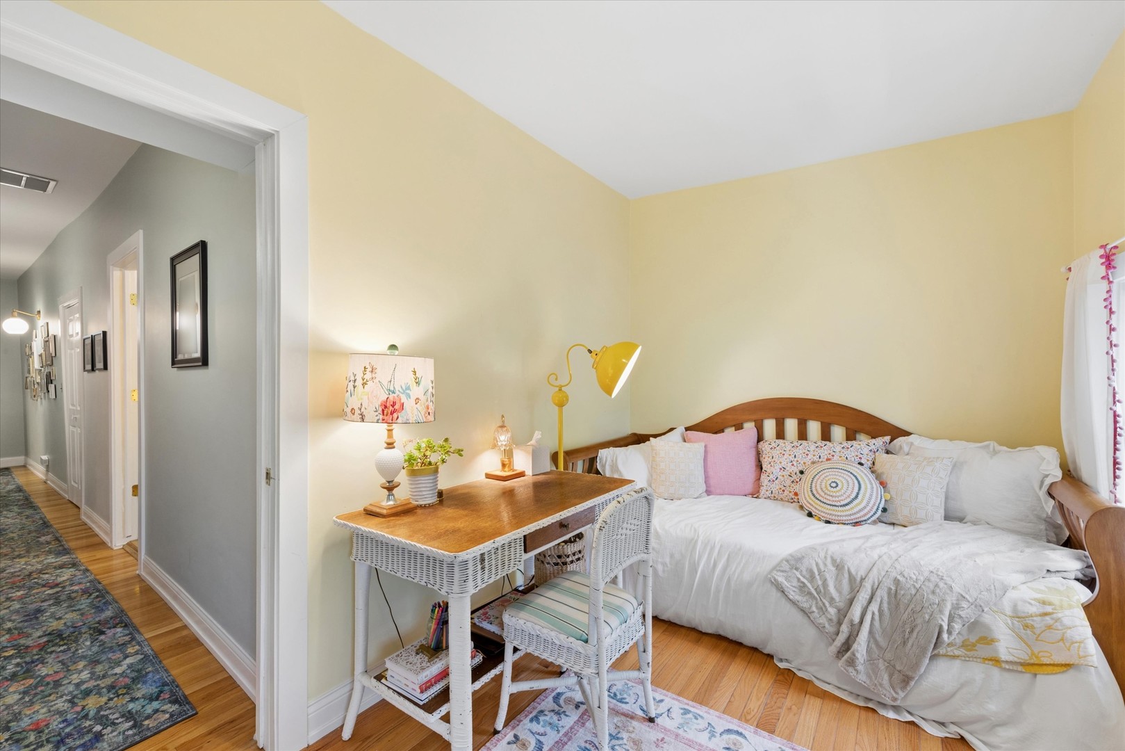 812 South Bell Avenue Chicago IL 60612