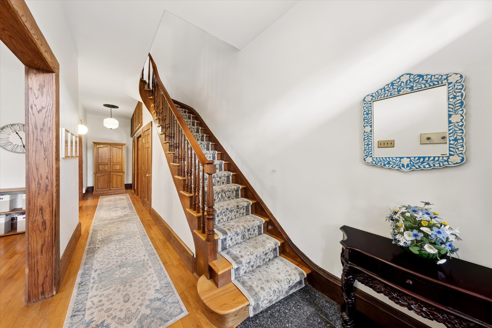 812 South Bell Avenue Chicago IL 60612