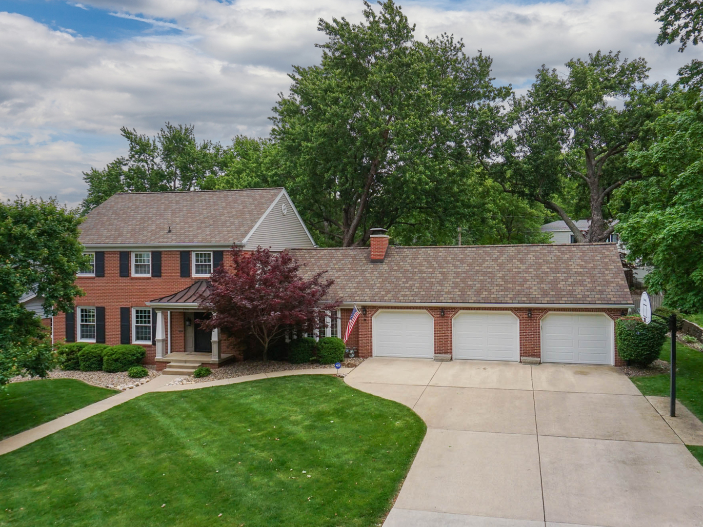 206 Fleetwood Drive Bloomington IL 61701
