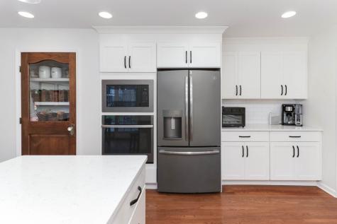 206 Fleetwood Drive Bloomington IL 61701
