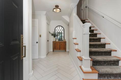 206 Fleetwood Drive Bloomington IL 61701