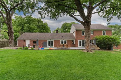 206 Fleetwood Drive Bloomington IL 61701