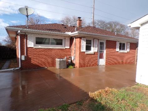 4512 24TH Avenue Rock Island IL 60201