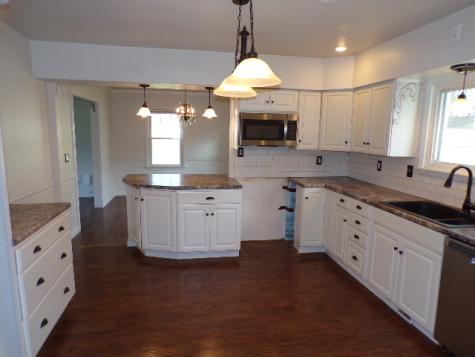 4512 24TH Avenue Rock Island IL 60201