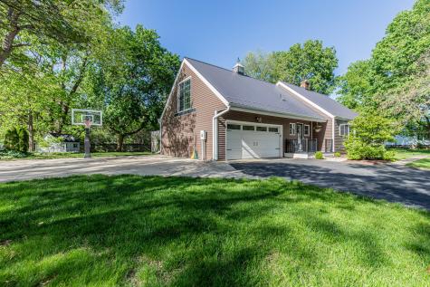 101 West Mill Road Sheffield IL 61361