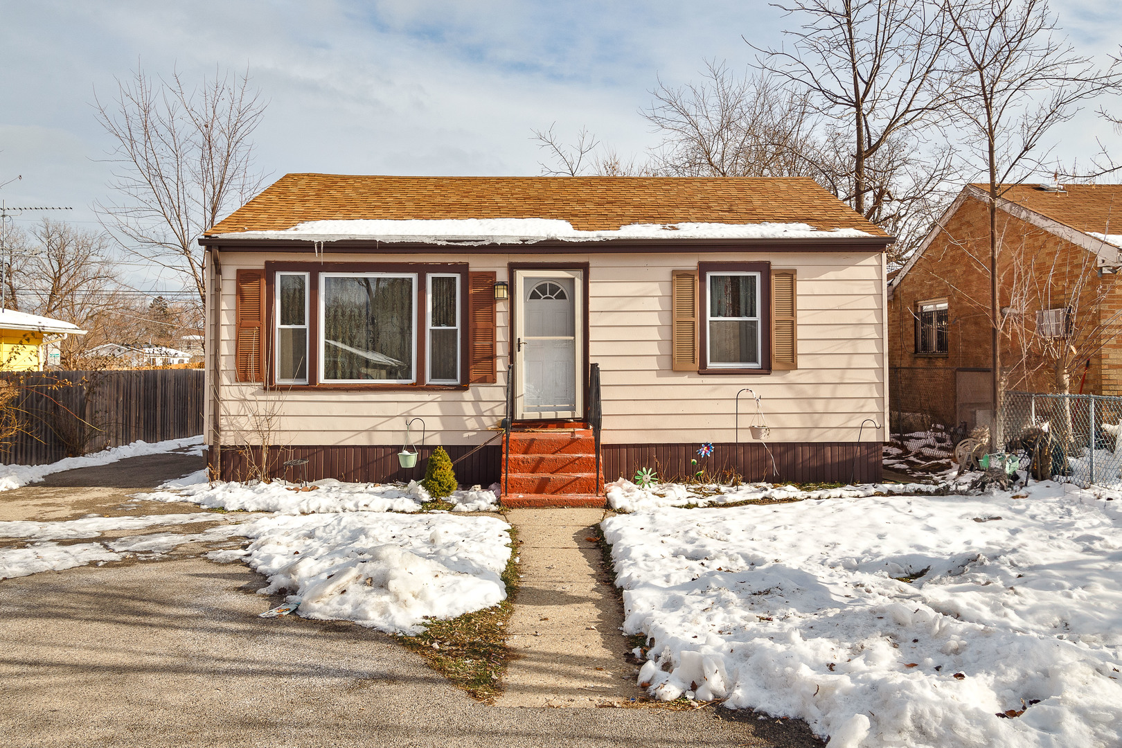 2303 Dickey Avenue North Chicago IL 60064