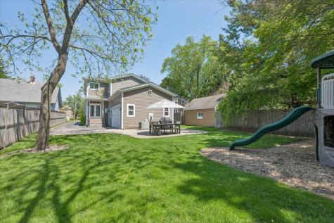 1063 Osterman Avenue Deerfield IL 60015