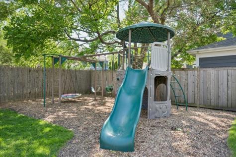 1063 Osterman Avenue Deerfield IL 60015
