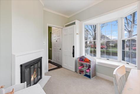 605 North Chestnut Avenue Arlington Heights IL 60004