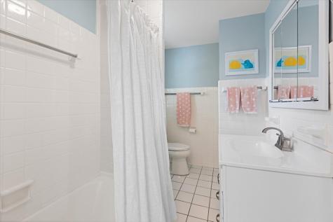 605 North Chestnut Avenue Arlington Heights IL 60004