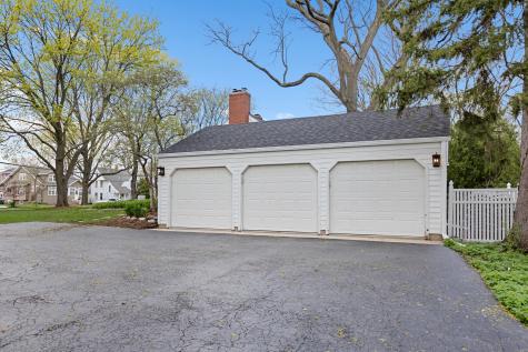 605 North Chestnut Avenue Arlington Heights IL 60004