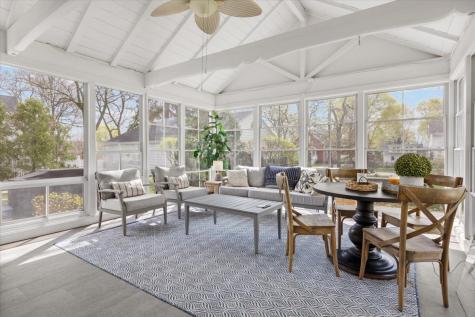 605 North Chestnut Avenue Arlington Heights IL 60004