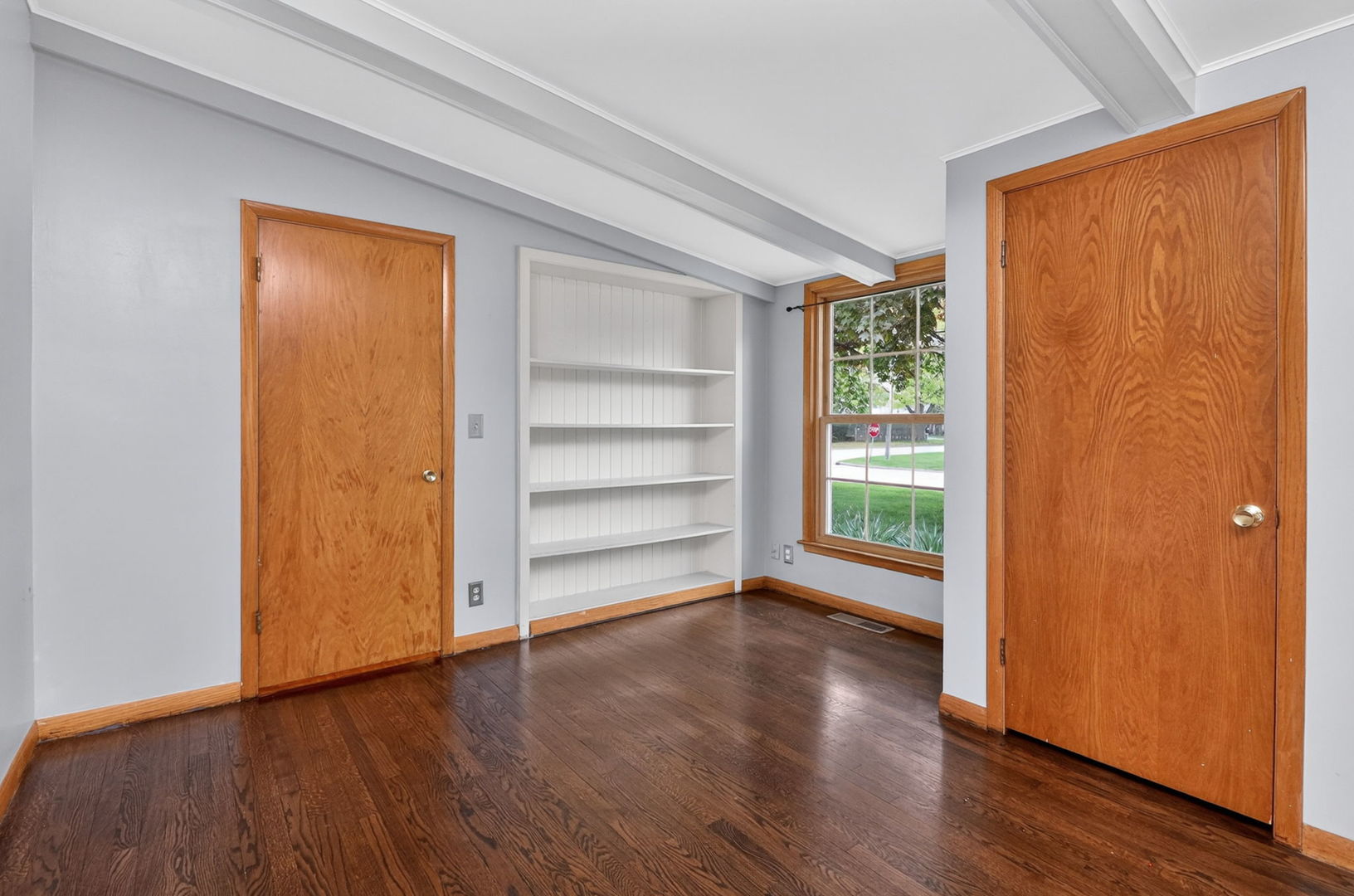 180 Alschuler Drive Aurora IL 60506