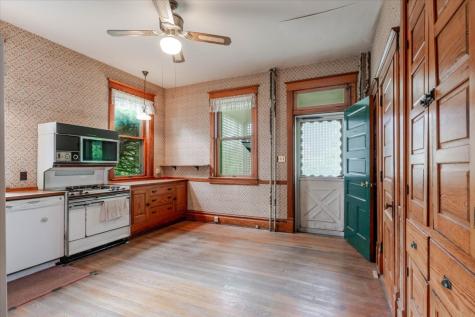425 Mason Street Chenoa IL 61726