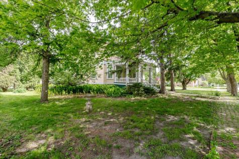 425 Mason Street Chenoa IL 61726