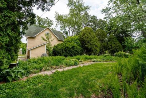 425 Mason Street Chenoa IL 61726