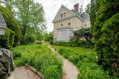 425 Mason Street Chenoa IL 61726